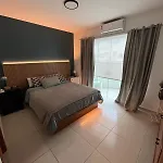 Cobertura 800 Metros Da Praia